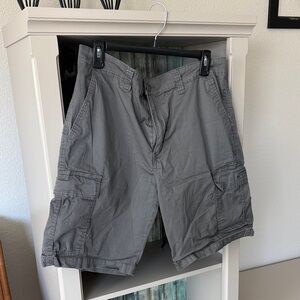 UNIONBAY Men's Charcoal Cargo Shorts